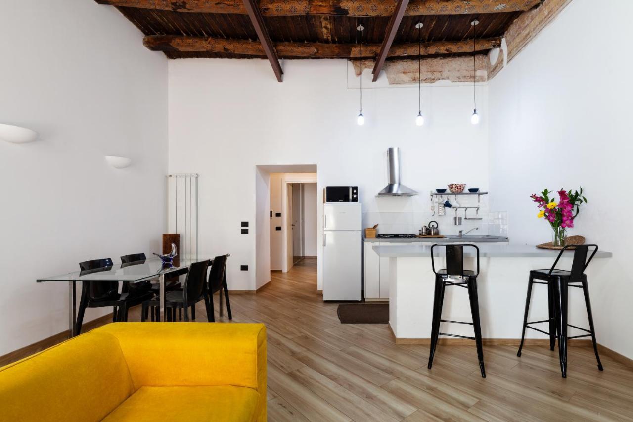 Appartamento Moderno Nel Centro Storico 那不勒斯 外观 照片